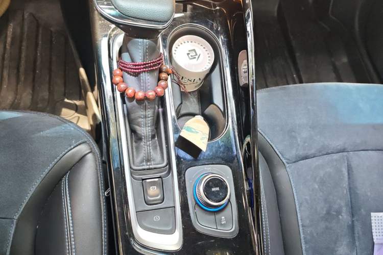 Used Buick Velite 6 2019 Connected & Smart Edition Gear Lever