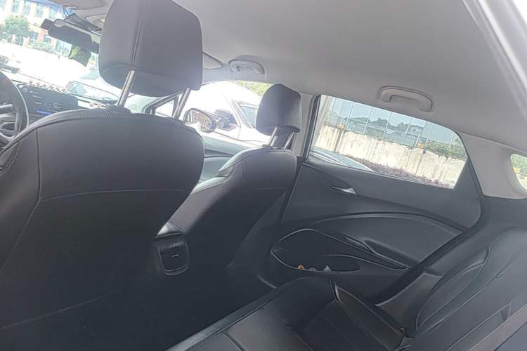Used Buick Velite 6 2019 Connected Fashion Model Headliner