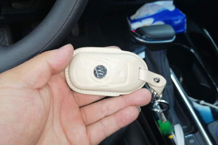 Used Buick Velite 6 2019 Connected & Smart Edition Interior 1