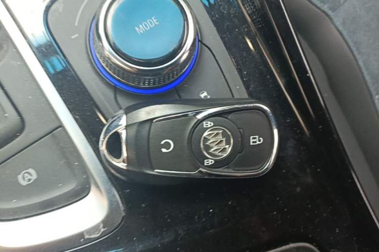 Used Buick Velite 6 2019 Connected & Smart Interior 1