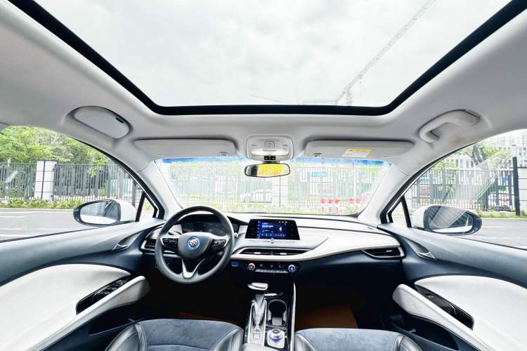 Used Buick Velite 6 2019 Connected & Smart Edition Interior 2