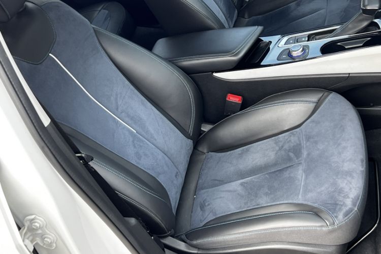 Used Buick Velite 6 2019 Connected & Smart Edition Interior 9