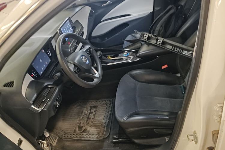 Used Buick Velite 6 2019 Connected & Smart Edition Left Front Seat