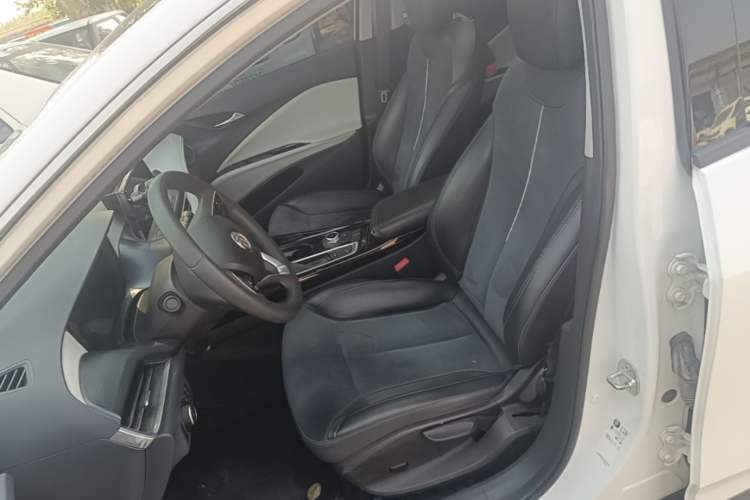 Used Buick Velite 6 2019 Connected & Smart Edition Left Front Seat