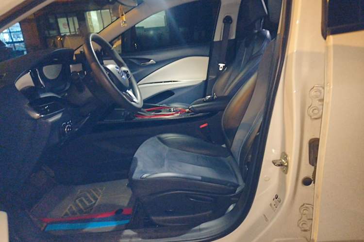 Used Buick Velite 6 2019 Connected & Smart Edition Left Front Seat