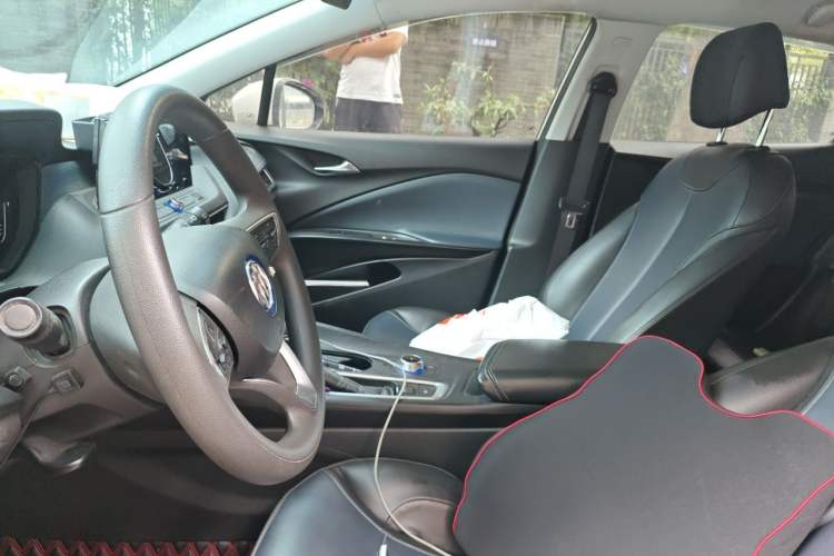 Used Buick Velite 6 2019 Connected Fashion Model Left Front Seat