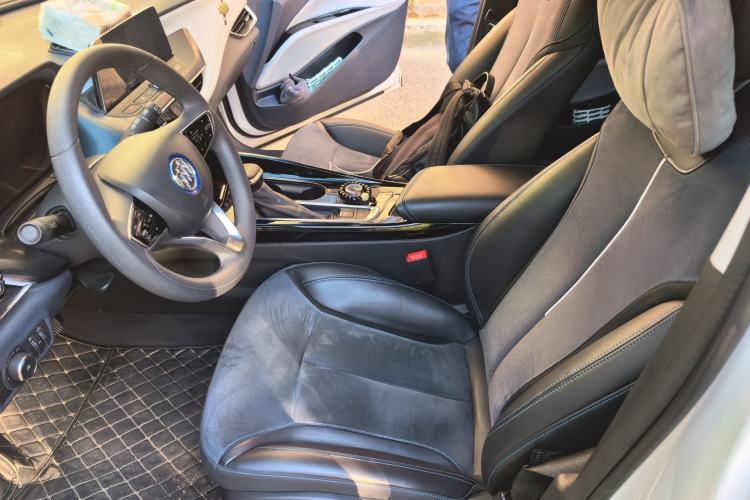 Used Buick Velite 6 2019 Connected & Smart Edition Left Front Seat