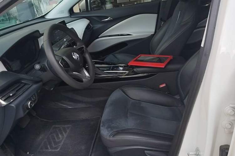 Used Buick Velite 6 2019 Connected & Smart Edition Left Front Seat