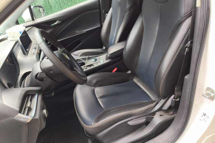 Used Buick Velite 6 2019 Connected Fashion Model Left Front Seat