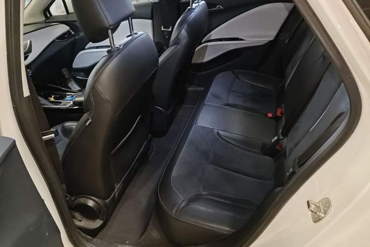 Used Buick Velite 6 2019 Connected & Smart Edition Left Rear Seat