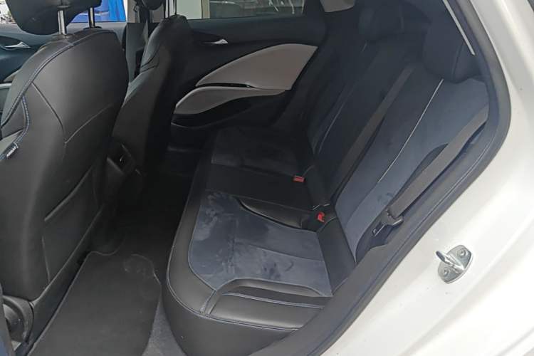 Used Buick Velite 6 2019 Connected & Smart Edition Left Rear Seat