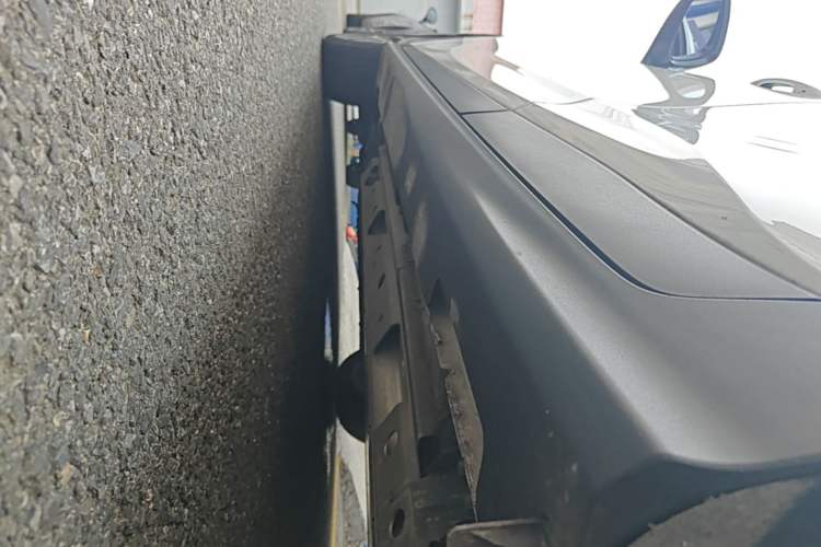 Used Buick Velite 6 2019 Connected & Smart Edition Left Side Sill