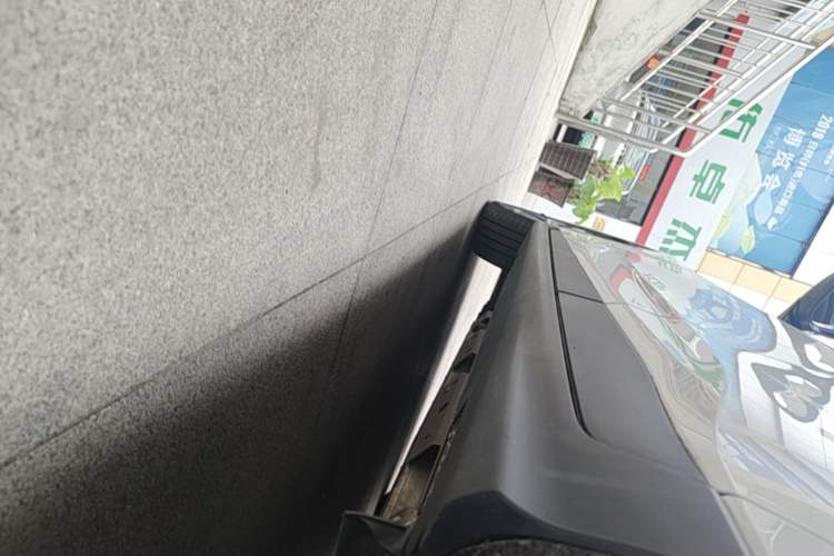 Used Buick Velite 6 2019 Connected & Smart Edition Left Side Sill