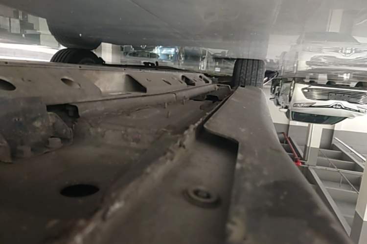 Used Buick Velite 6 2019 Connected & Smart Edition Left Side Sill