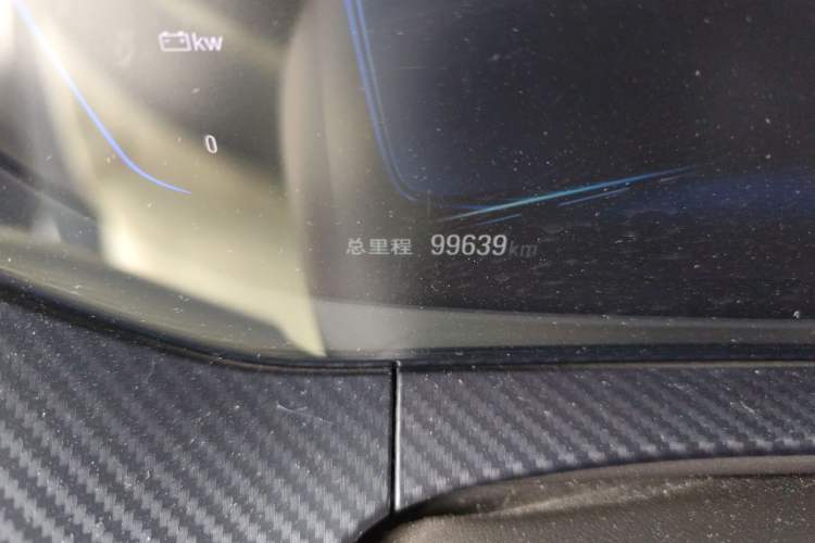 Used Buick Velite 6 2019 Connected & Smart Edition Odometer Close Up