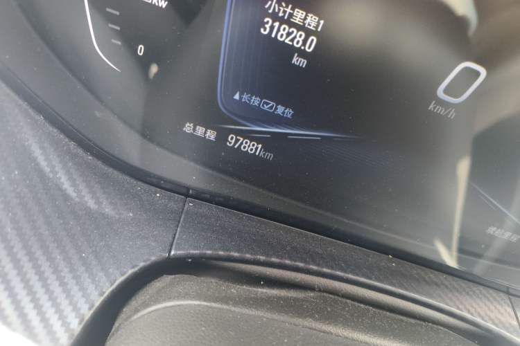 Used Buick Velite 6 2019 Connected & Smart Edition Odometer Close Up