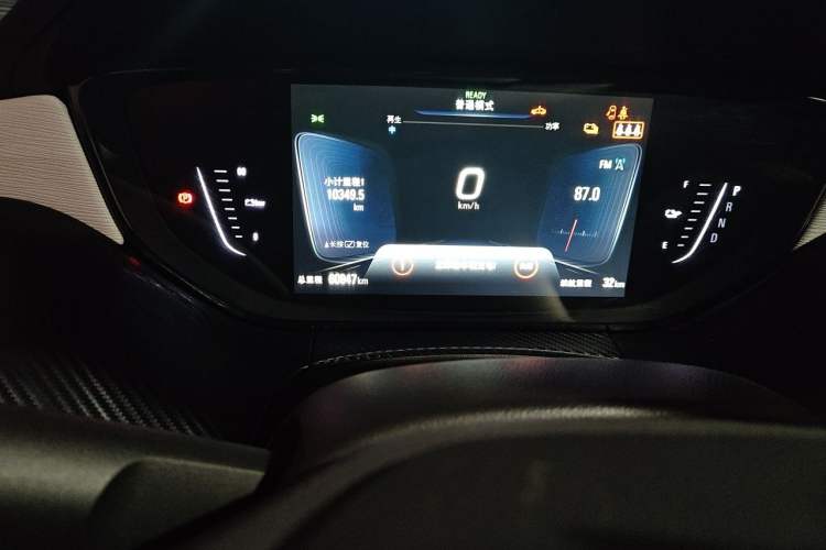 Used Buick Velite 6 2019 Connected & Smart Edition Odometer Close Up