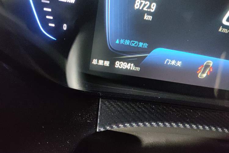 Used Buick Velite 6 2019 Connected & Smart Edition Odometer Close Up