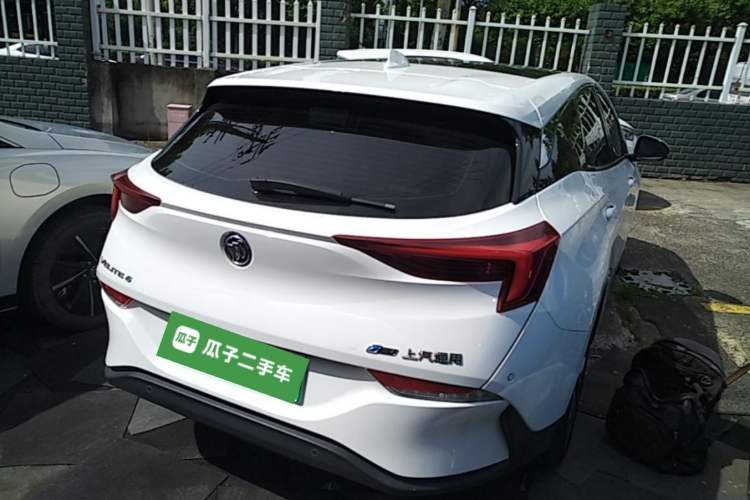 Used Buick Velite 6 2019 Connected & Smart Edition Rear Right 45 Deg