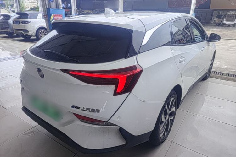 Used Buick Velite 6 2019 Connected Fashion Model Rear Right 45 Deg
