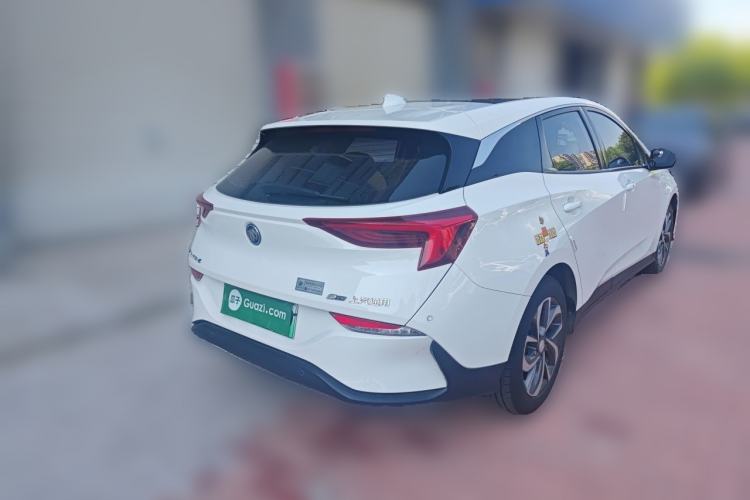 Used Buick Velite 6 2019 Connected & Smart Edition Rear Right 45 Deg