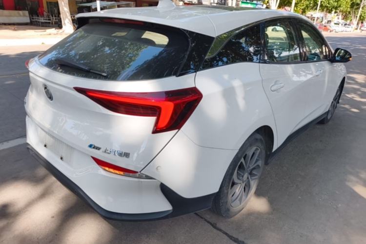 Used Buick Velite 6 2019 Connected & Smart Edition Rear Right 45 Deg