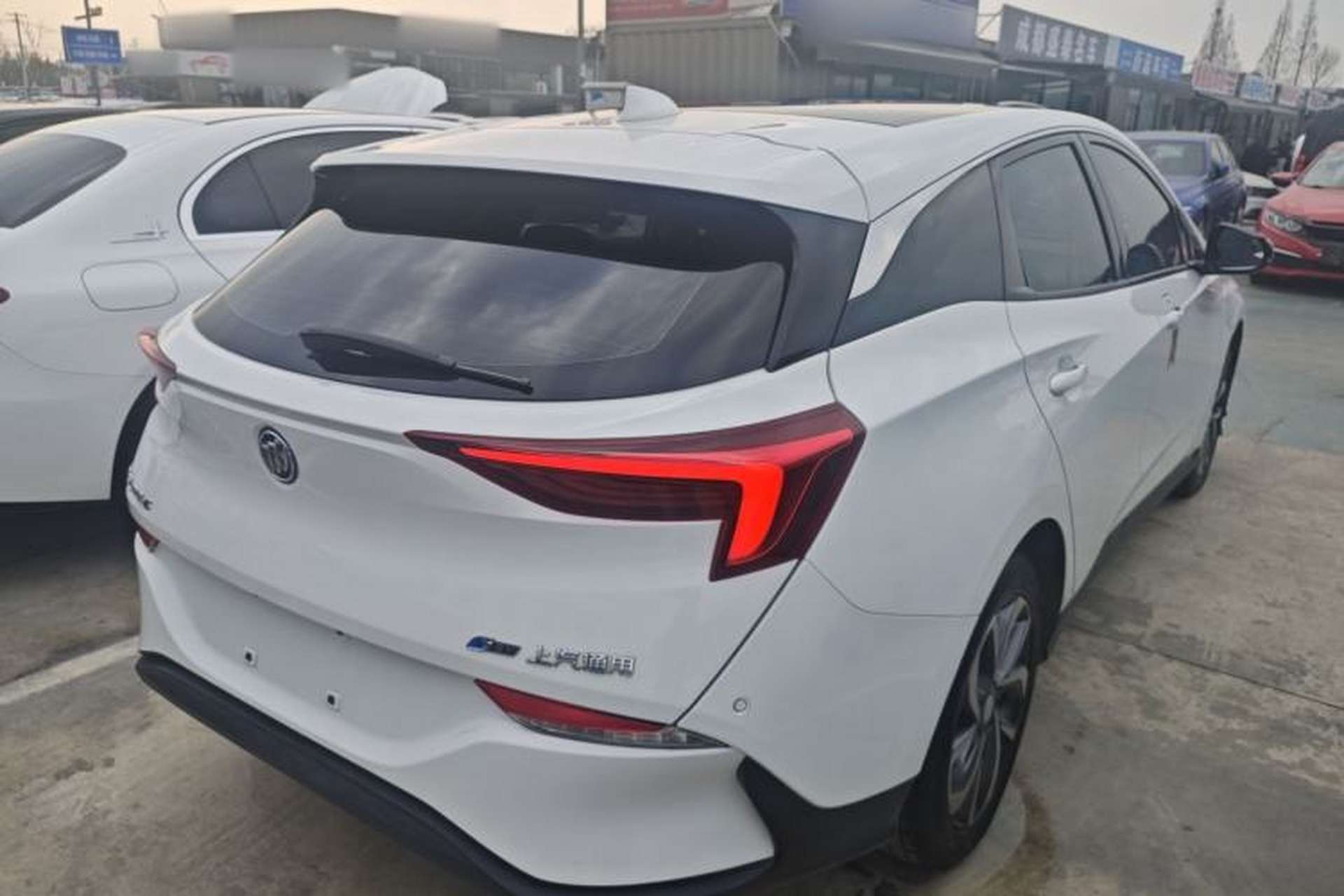 Used Buick Velite 6 2019 Connected & Smart Edition Rear Right 45 Deg