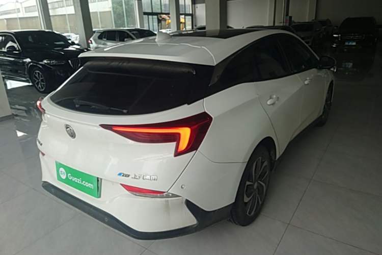Used Buick Velite 6 2019 Connected & Smart Edition Rear Right 45 Deg