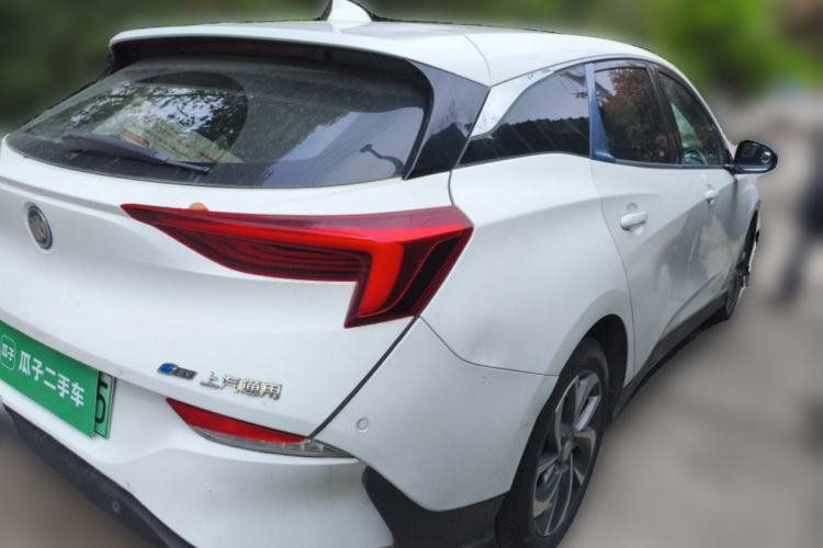 Used Buick Velite 6 2019 Connected Fashion Model Rear Right 45 Deg