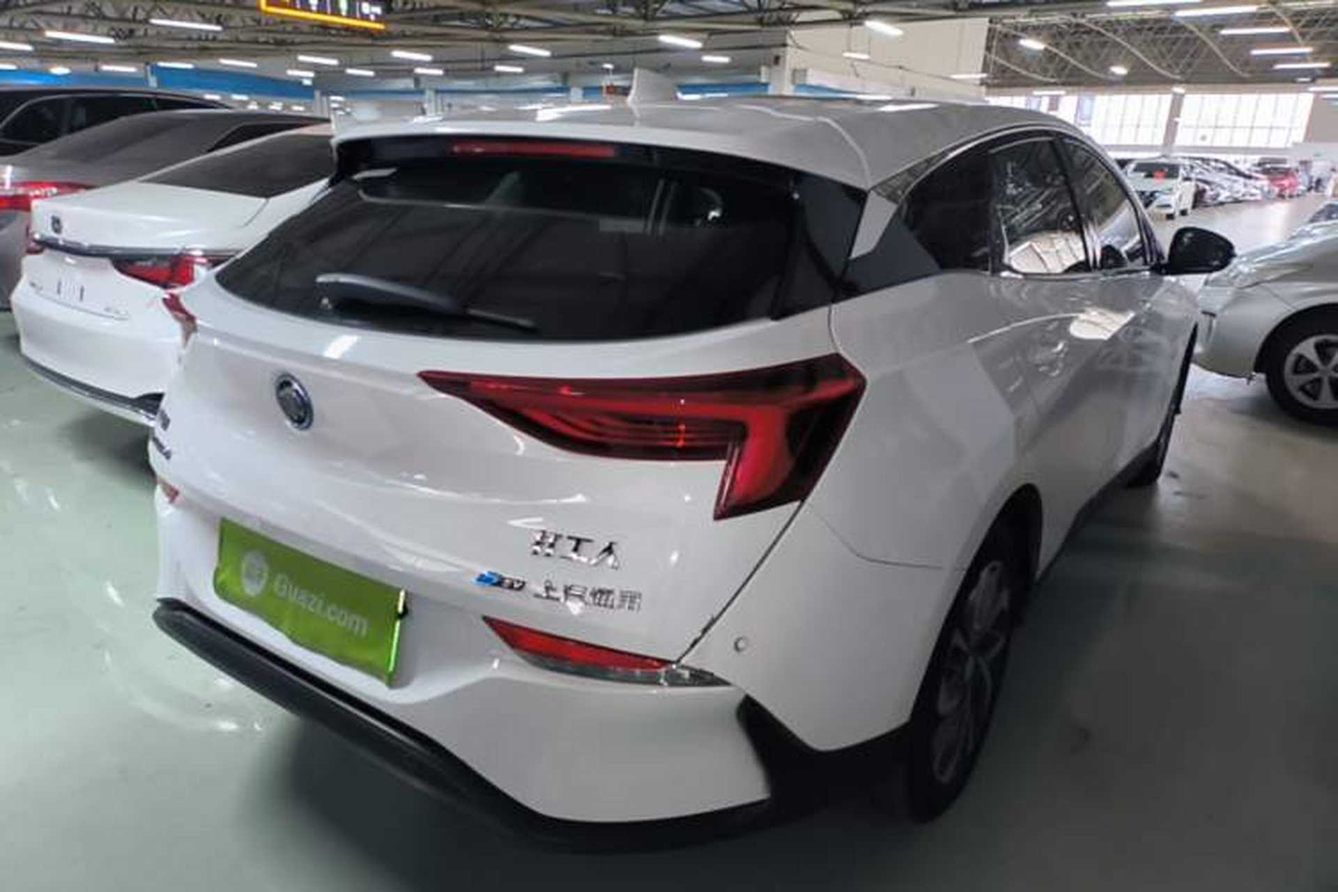 Used Buick Velite 6 2019 Connected & Smart Edition Rear Right 45 Deg