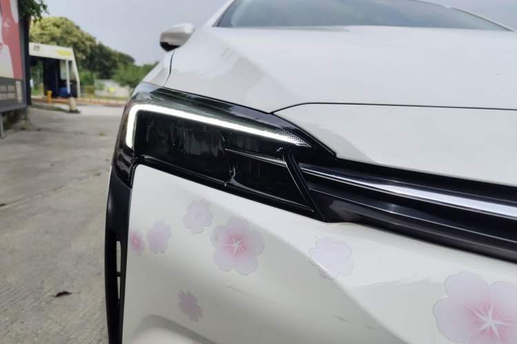Used Buick Velite 6 2019 Connected & Smart Edition Right Front Headlight