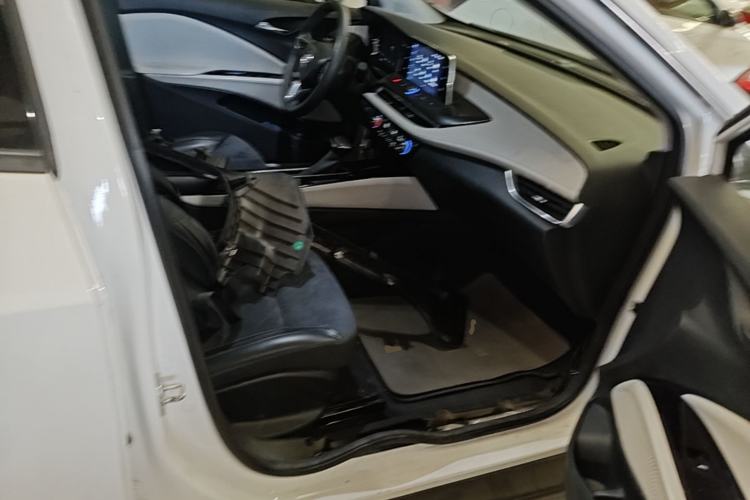 Used Buick Velite 6 2019 Connected & Smart Edition Right Front Seat