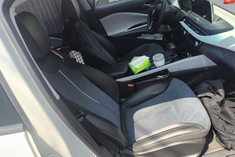 Used Buick Velite 6 2019 Connected & Smart Edition Right Front Seat