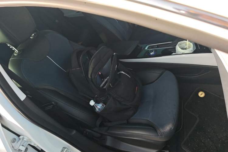 Used Buick Velite 6 2019 Connected & Smart Edition Right Front Seat