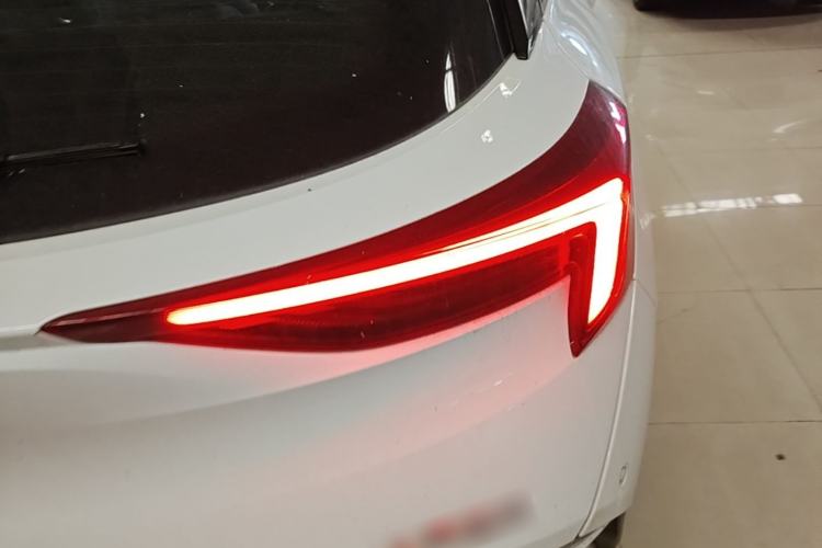 Used Buick Velite 6 2019 Connected & Smart Edition Right Rear Taillight