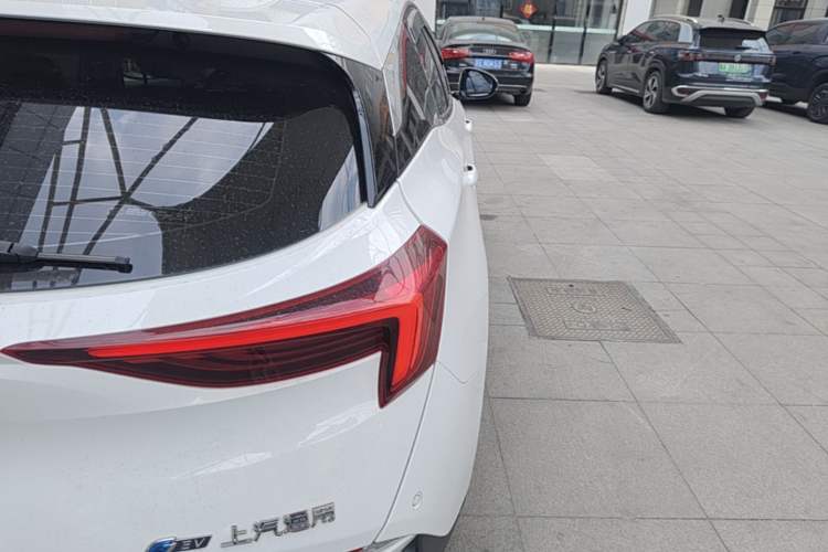 Used Buick Velite 6 2019 Connected & Smart Edition Right Rear Taillight