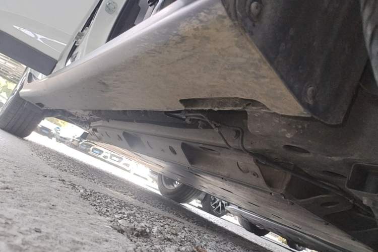 Used Buick Velite 6 2019 Connected & Smart Edition Right Side Sill