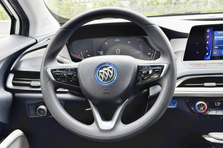 Used Buick Velite 6 2019 Connected & Smart Edition Steering Wheel