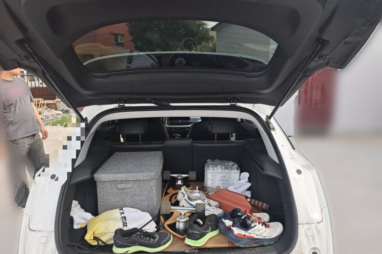 Used Buick Velite 6 2019 Connected & Smart Edition Trunk