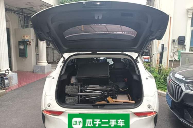 Used Buick Velite 6 2019 Connected & Smart Trunk