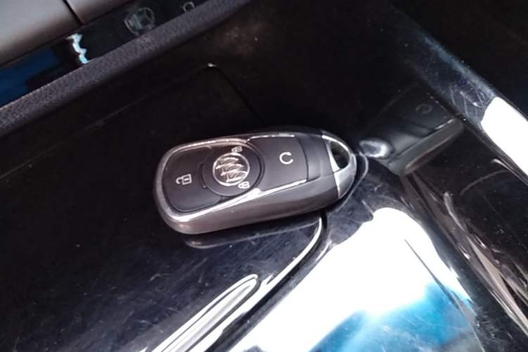 Used Buick Velite 6 2019 Connected & Smart Edition Vehicle Key