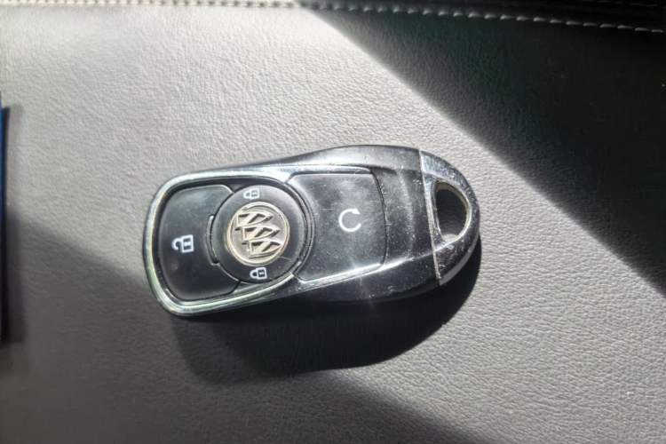 Used Buick Velite 6 2019 Connected Fashion Model Vehicle Key