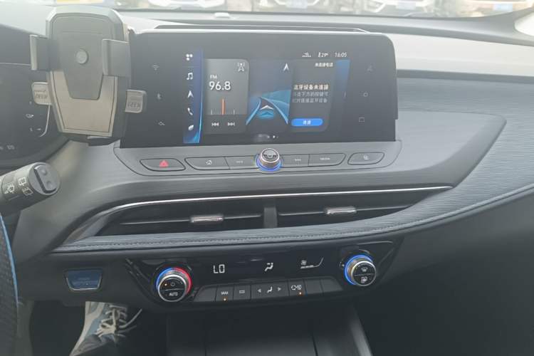 Used Buick Velite 6 2020 Connected Fashion PLUS Audio And AC Panel
