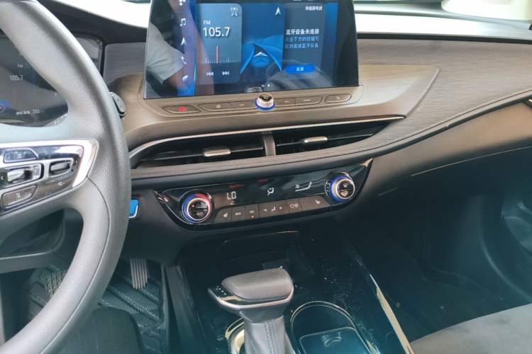 Used Buick Velite 6 2020 Plug-in Hybrid Connected Smart Edition Audio And AC Panel