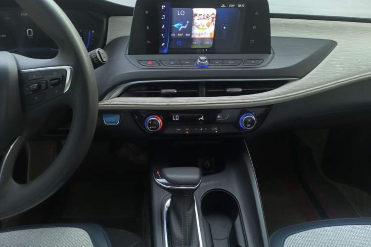 Used Buick Velite 6 2020 Plug-in Hybrid Connected Fashion Model Audio And AC Panel