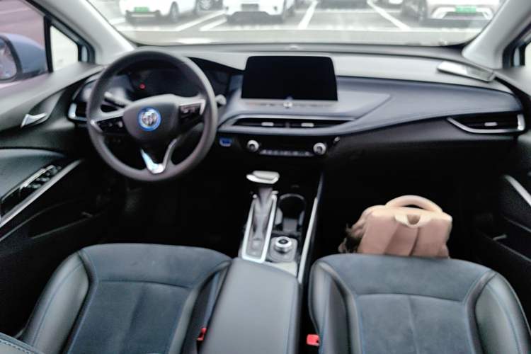 Used Buick Velite 6 2020 Plug-in Hybrid Connected Smart Edition Center Console