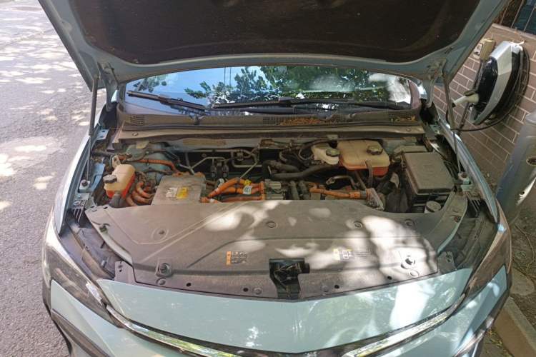 Used Buick Velite 6 2020 Connected Smart PLUS Engine Bay