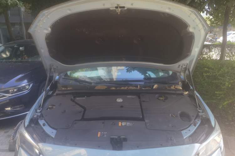 Used Buick Velite 6 2020 Connected Smart PLUS Engine Bay