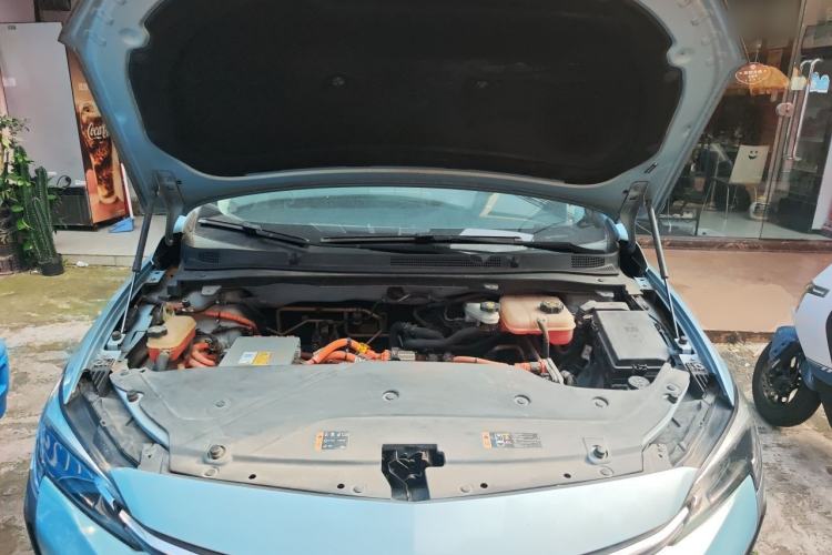 Used Buick Velite 6 2020 Connected Smart Enjoyment PLUS Engine Bay