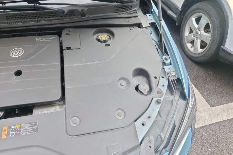 Used Buick Velite 6 2020 Plug-in Hybrid Connected Smart Model Engine Bay Left
